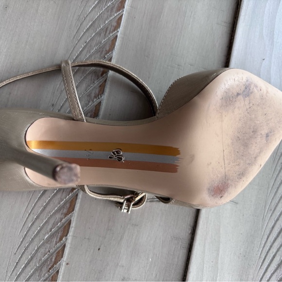 Sam Edelman Women's Ayla mettalic Heels - Picture 5 of 8